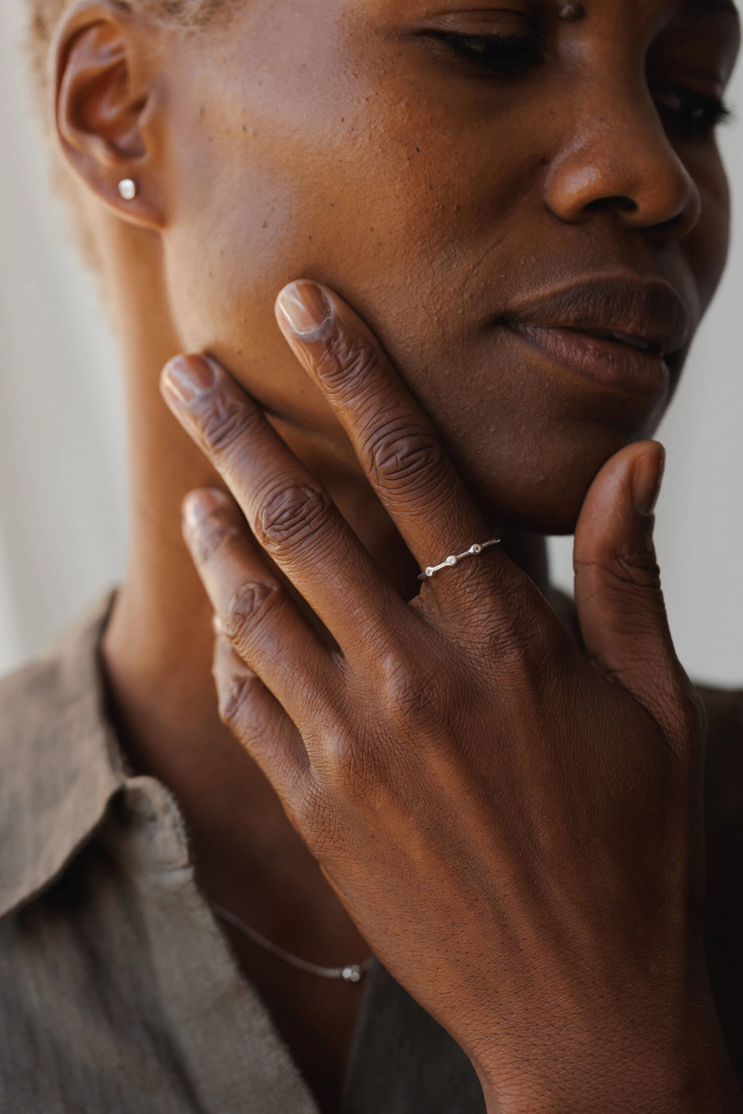 Bold Layer Dainty Detail Gaia White Sapphire Trilogy Ring