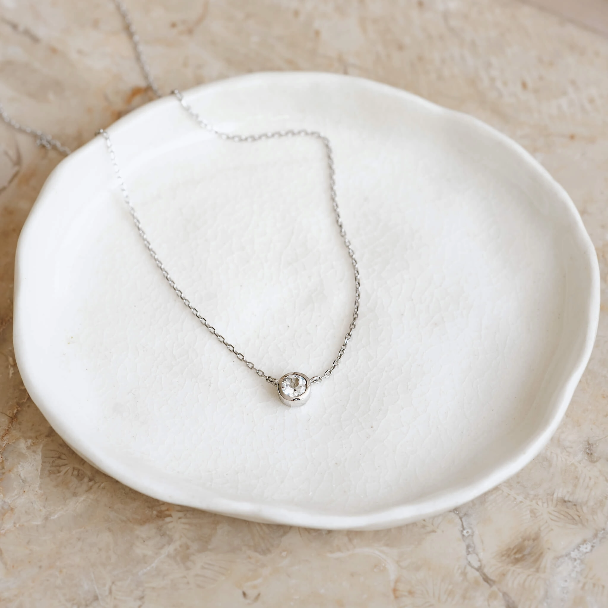 Sparkle Focus Dazzling Feature Gemstone Necklace Silver - Malin