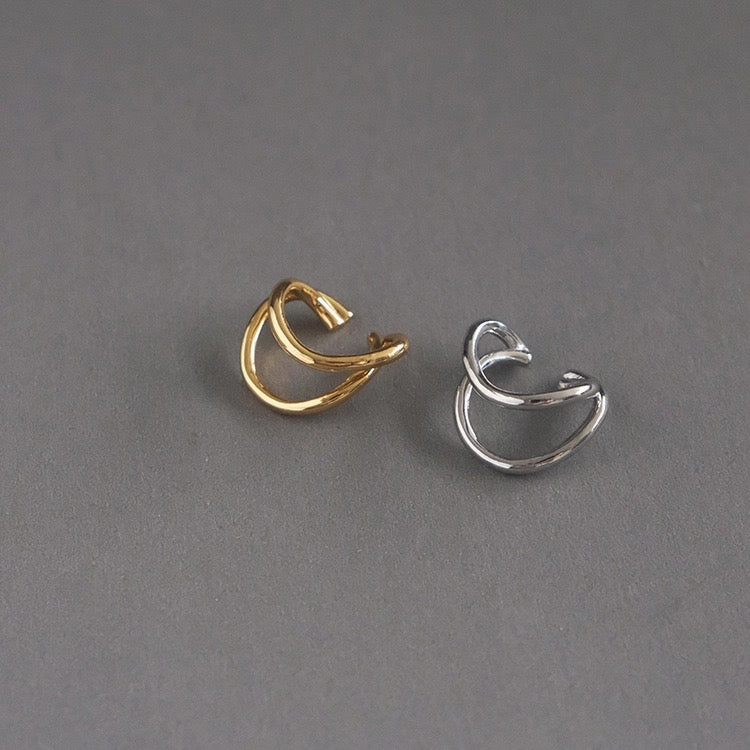 Giorgia Minimalist Ear Cuff Cool Texture Romantic Gesture