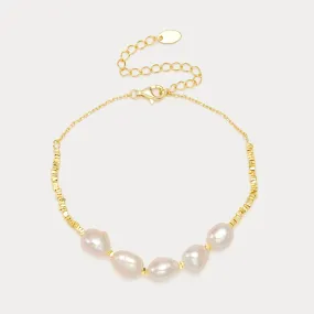 Delicate Charm Vibrant Spark Pearl Beaded Bracelet