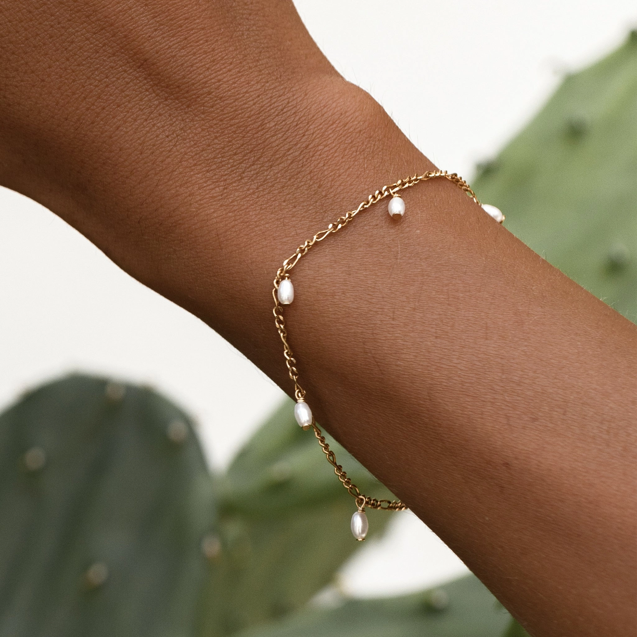 Enduring Charm Pearl Bracelet - Eva