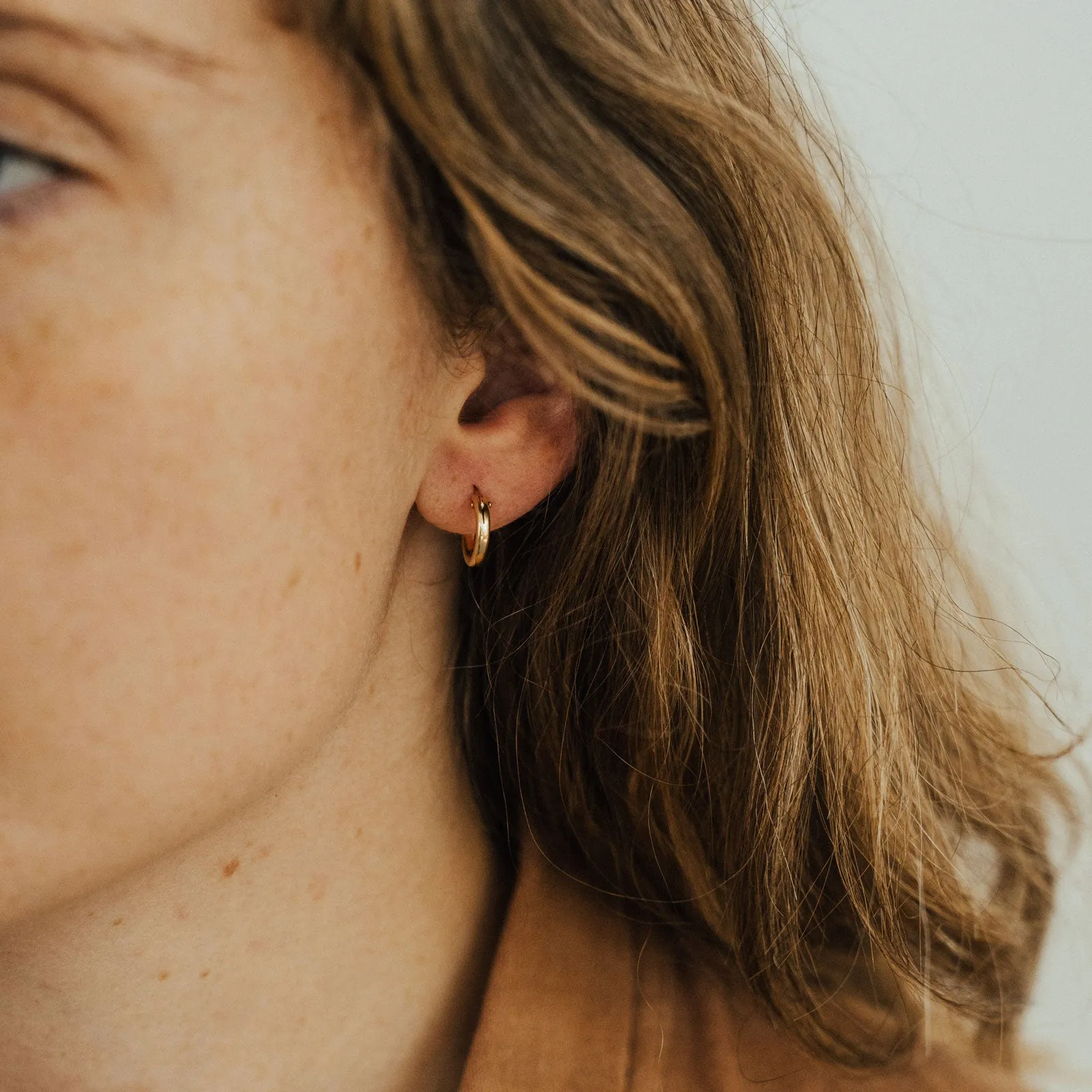 Everyday Hoops - 14K Solid Gold Stylish Pop Precious Pieces