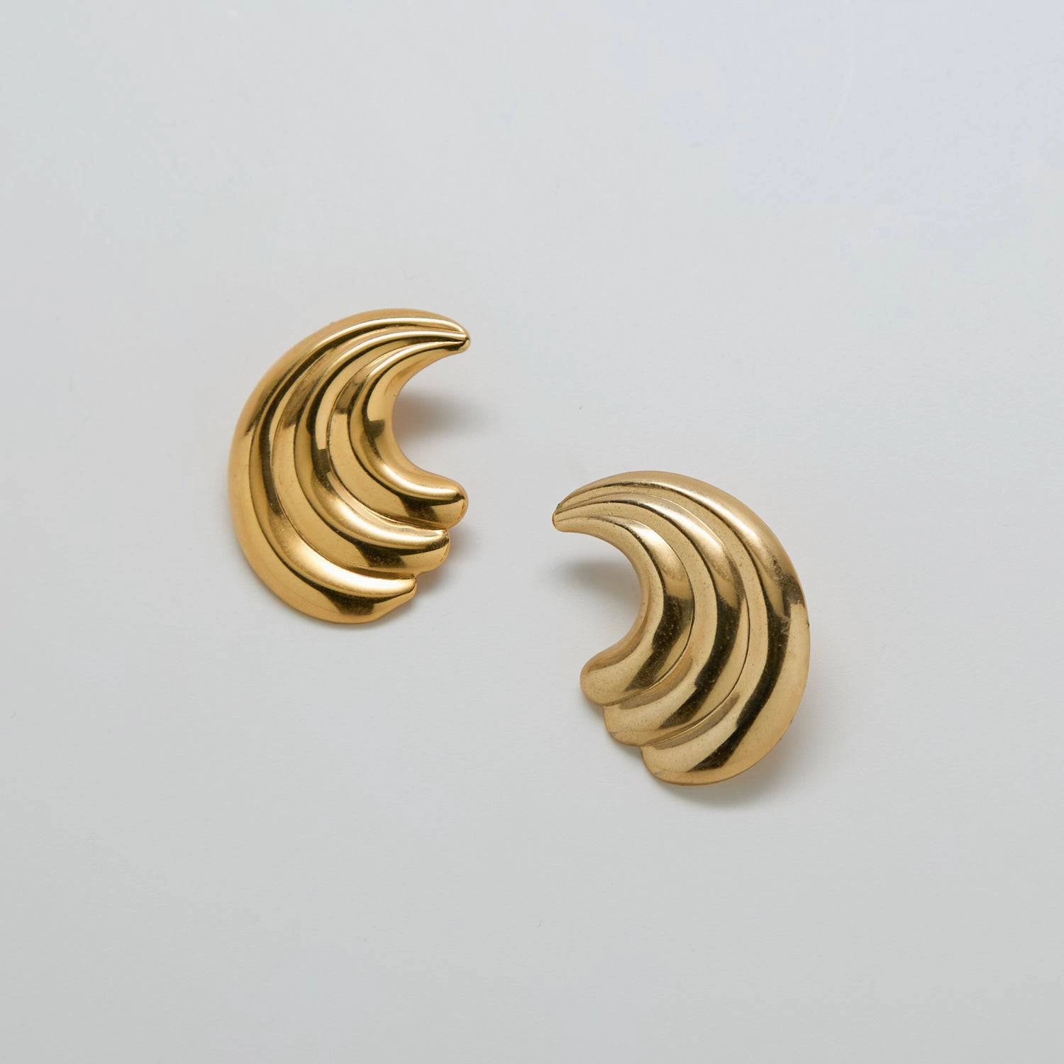 Vintage Gold Swirl Statement Earrings Fashion Pulse Flawless Detail