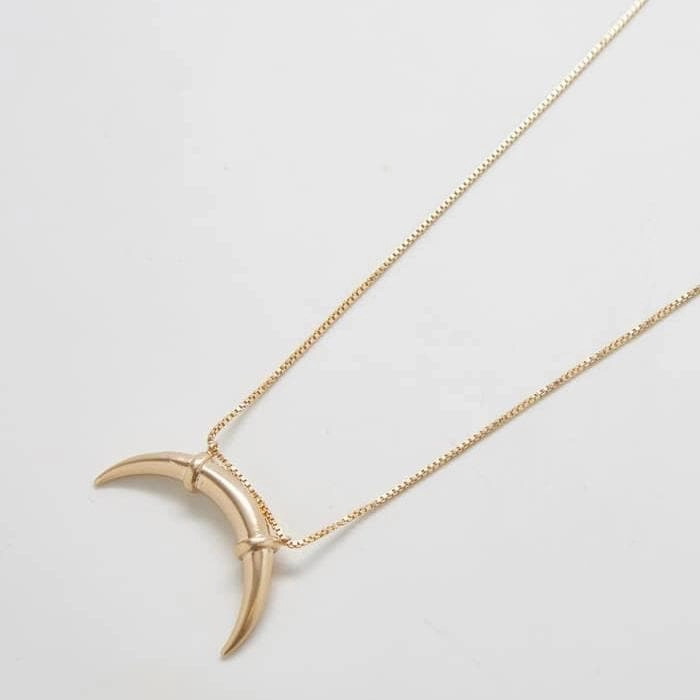 Statement Fit Gold Double Horn Necklace