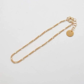 Gold Figaro Chain Bracelet Wedding Ready Classic Accent