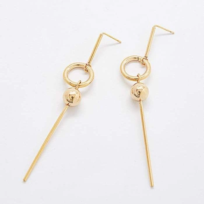 Effortless Glam Signature Style Gold Geometric Circle Drop Earrings