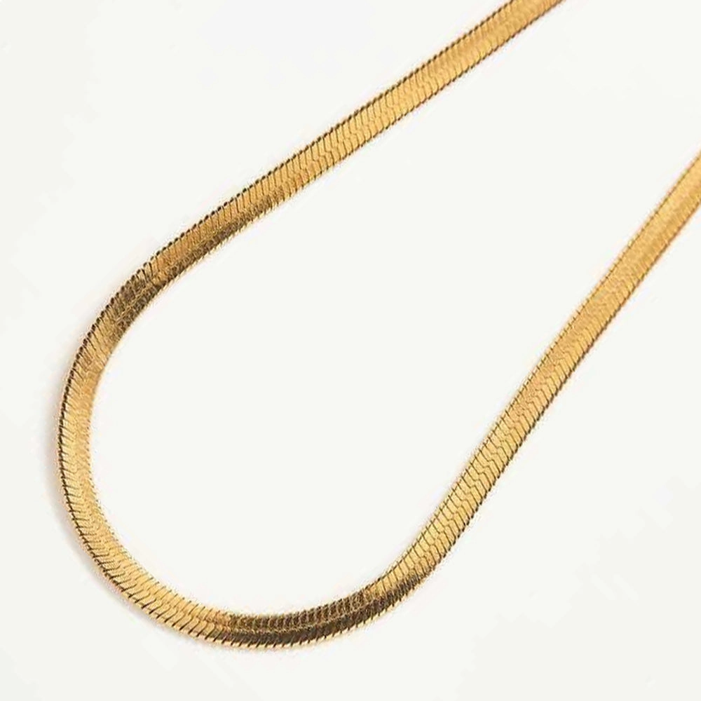 Artistic Touch Gold Herringbone Necklace
