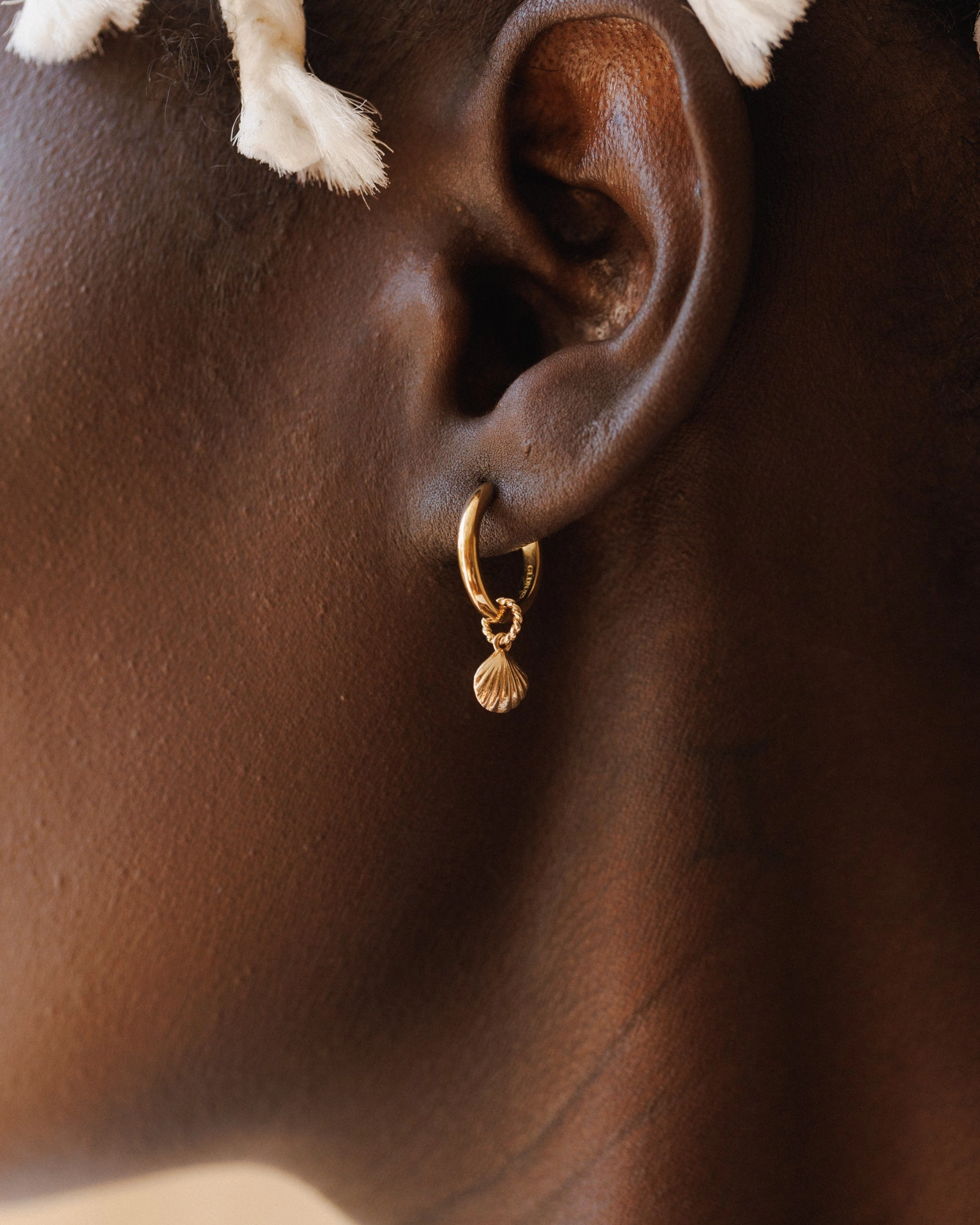 Classic Layer Seashell Charm