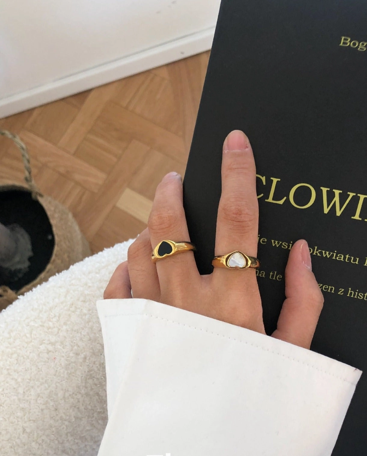 Heart Enamel Signet Ring 18K Black & White Retro Signet Ring Elegant Treasures