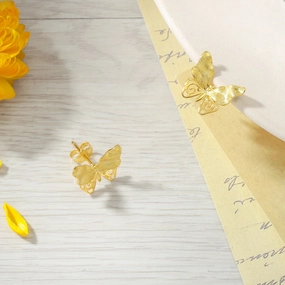 Travel Look Hollow Butterfly Earrings