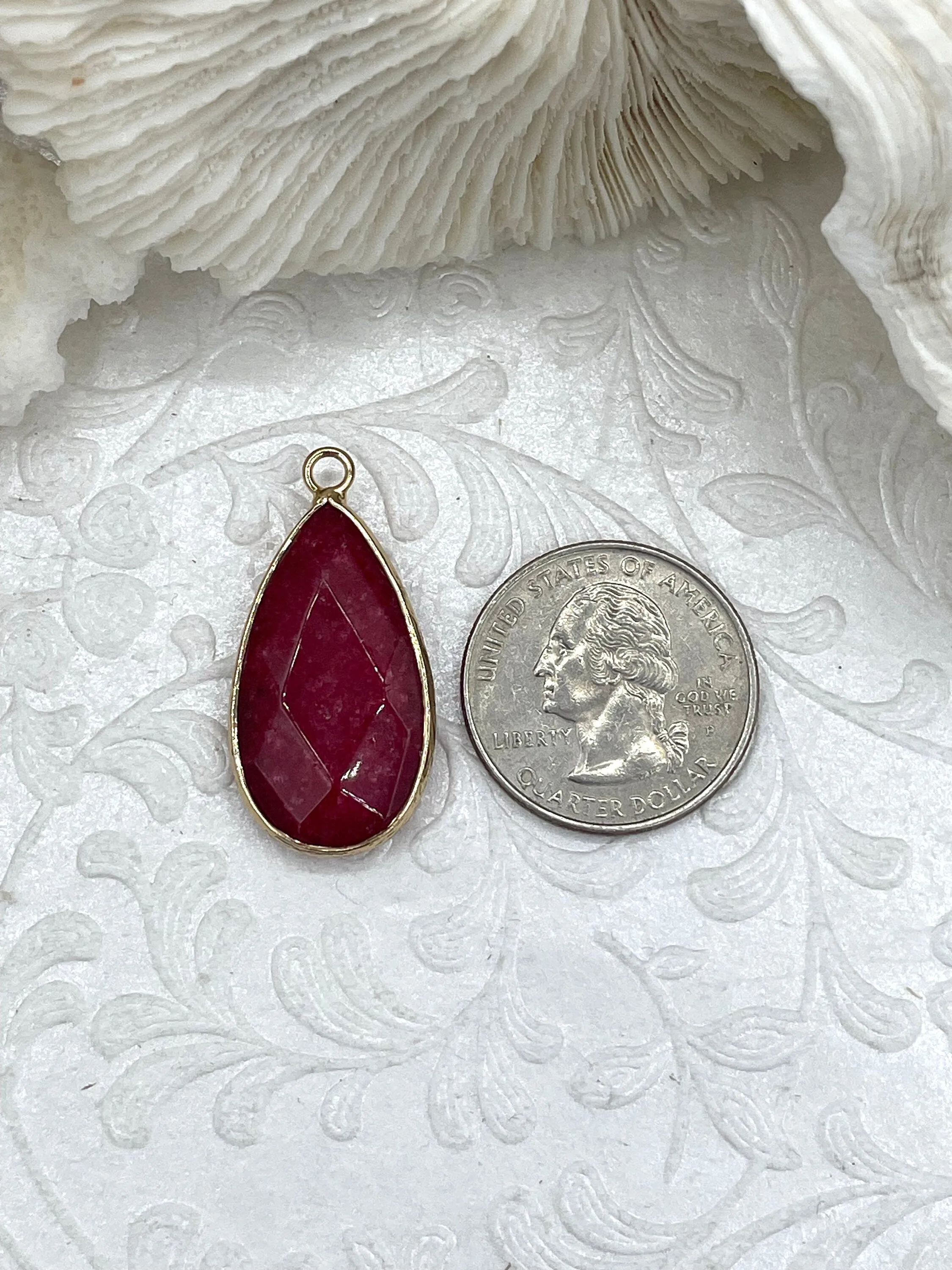 Natural Agate or Howlite Stone Teardrop Pendants with Wrapped Gold Bezels, Gold plated Brass Bezel, 6 Styles to choose from, Fast Ship Subtle Shine Vintage Mood