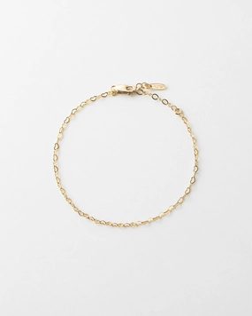 Glam Choice Comfort Style Dainty Heart Bracelet