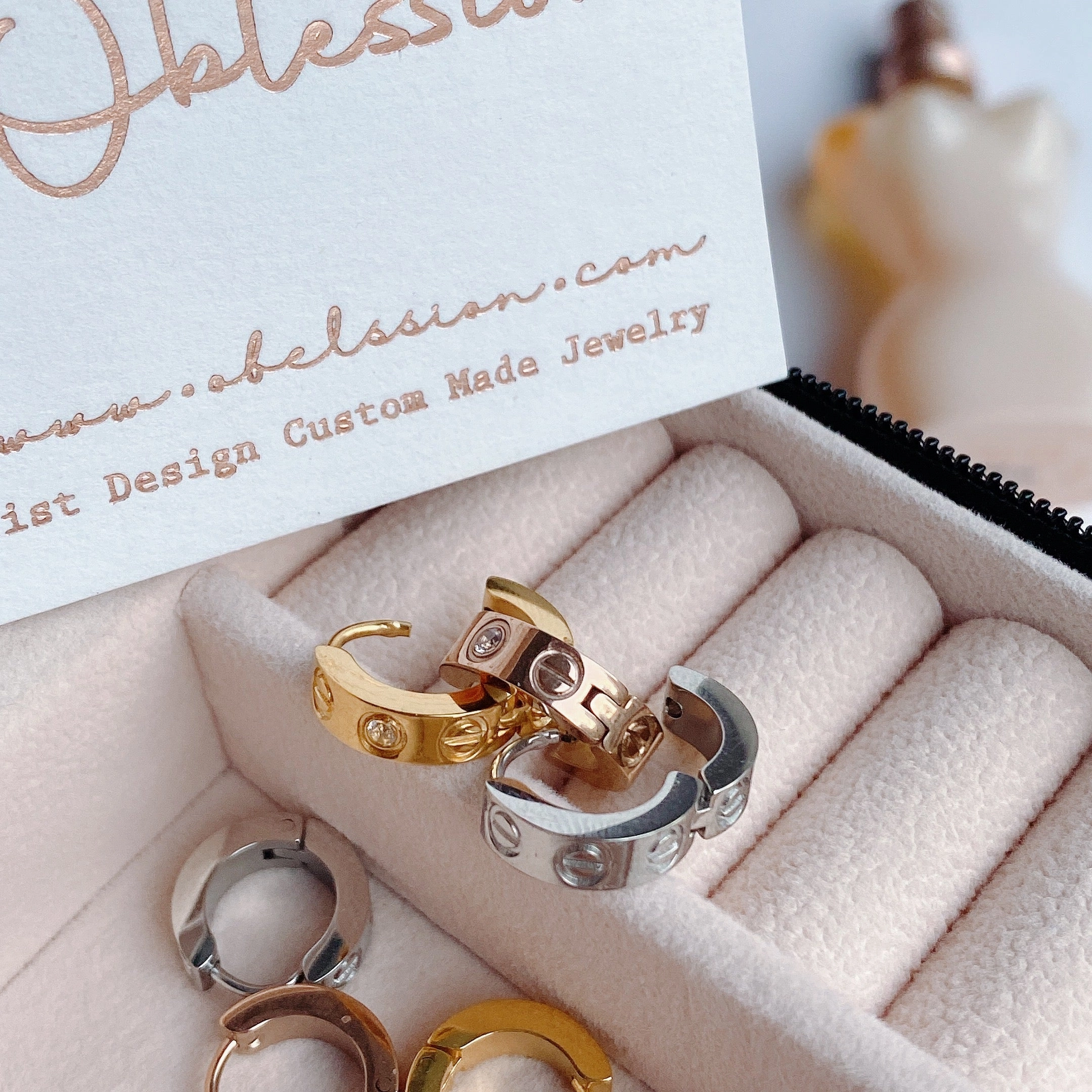 Lisette Geometric Stamped Diamond Hoops Splendid Shine Elegant Fashion