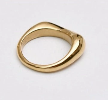 Loukia Contemporary 18K Gold Rings Effortless Sparkle