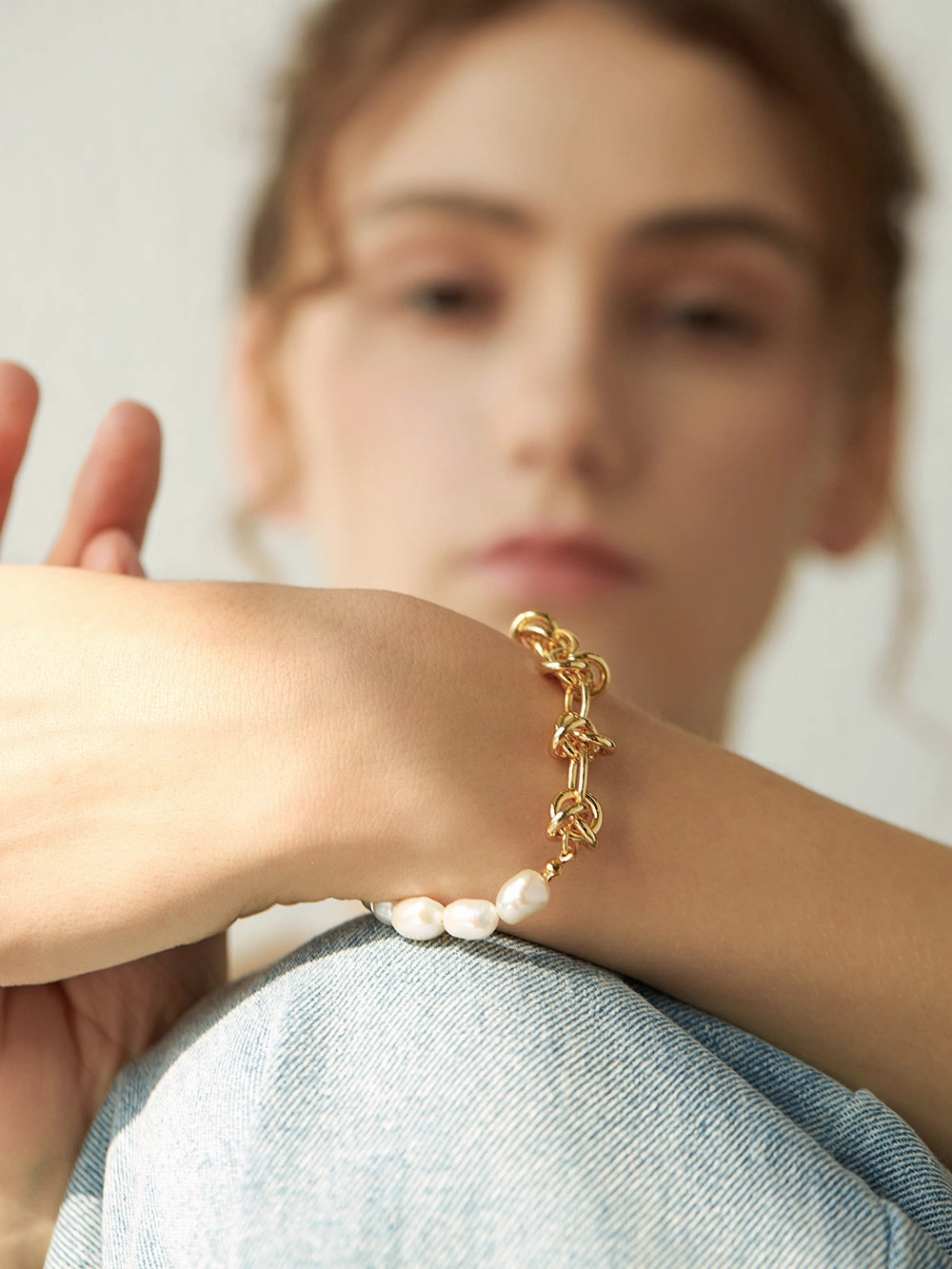 Highlight Accent Knot-so-ordinary Baroque Pearl Bracelet