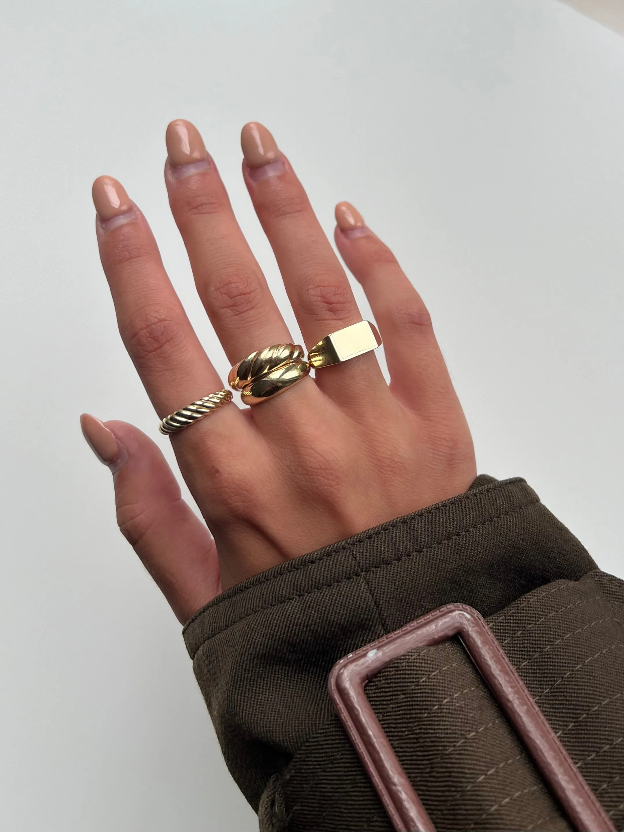 Croissant Ring Radiant Finish Chic pieces
