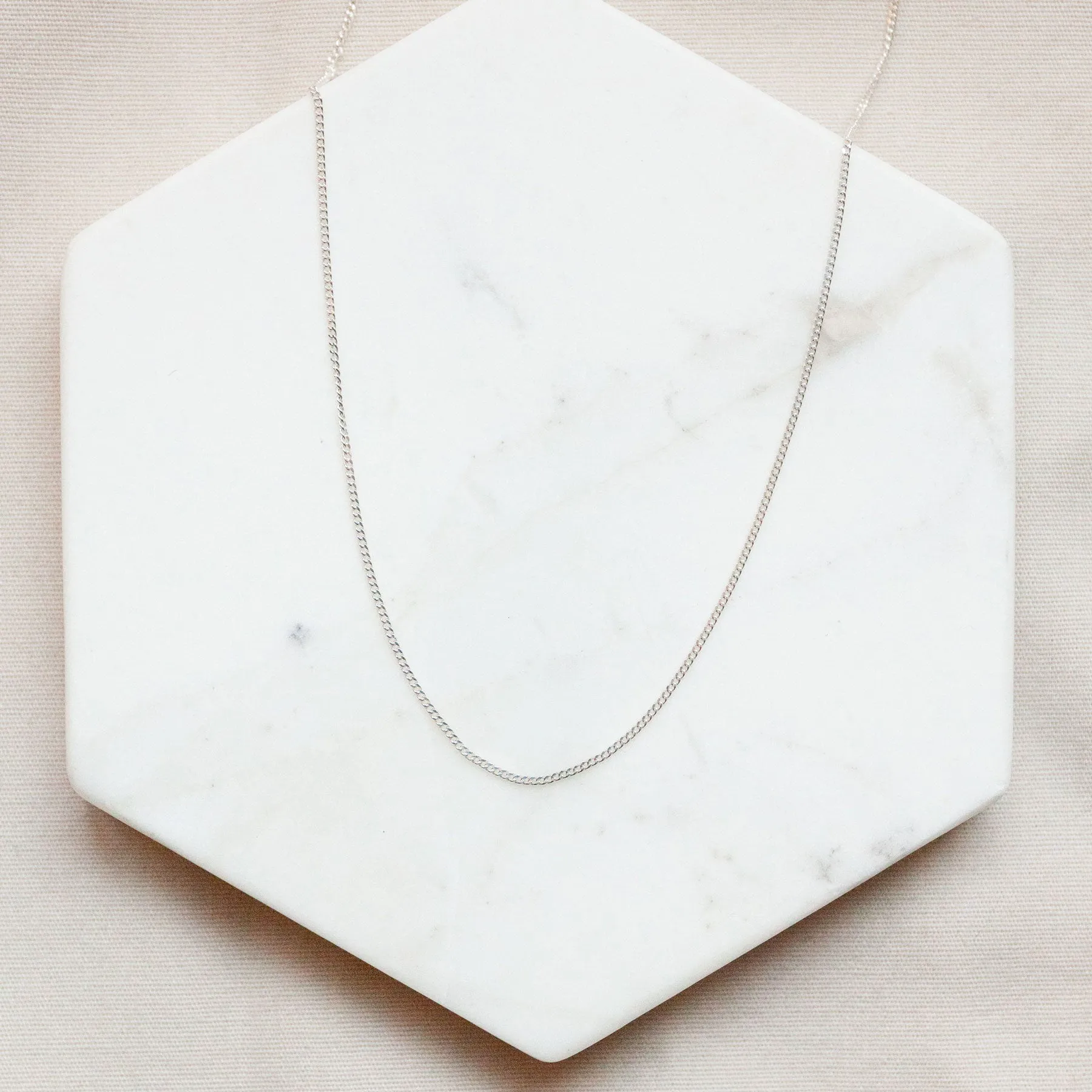Dainty Curb Chain Necklace Youth Energy