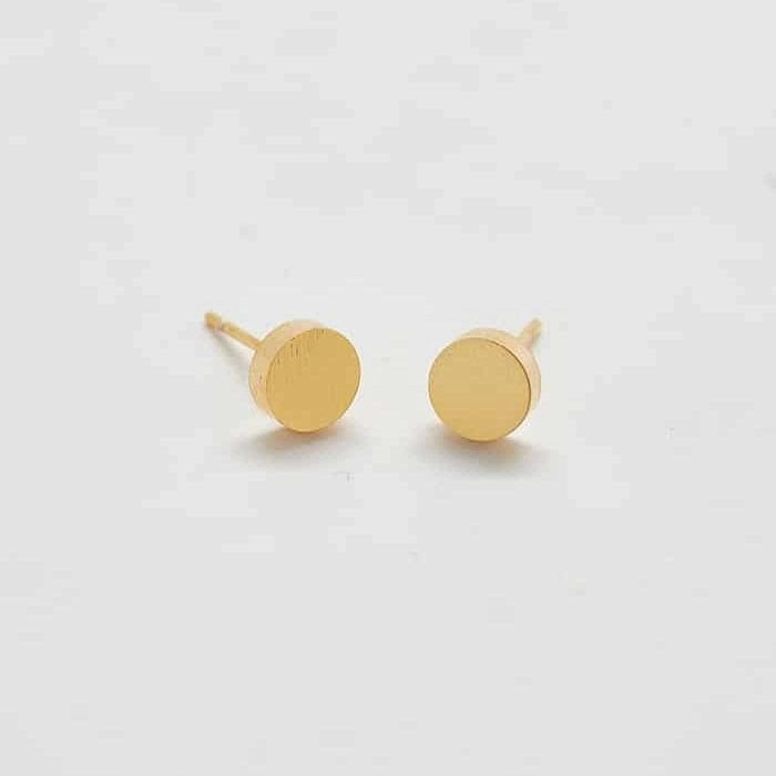 Fashion Fit Effortless Piece Gold Round Flat Stud Earrings