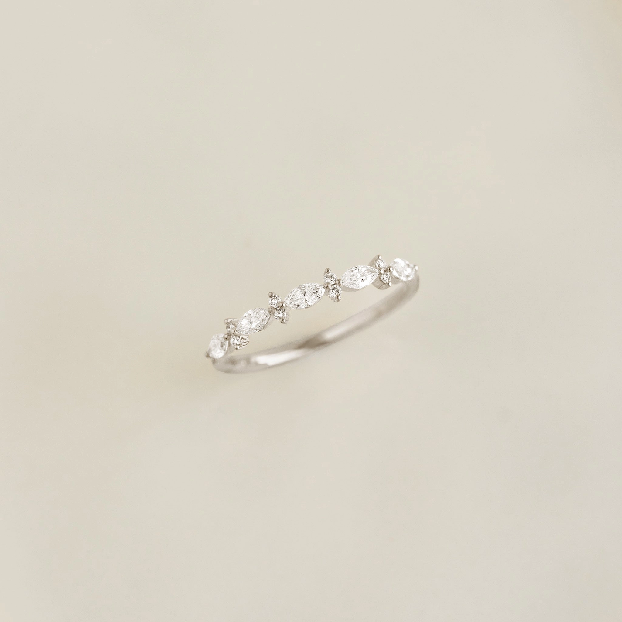 Neutral Mood Marquise and Round Diamond Ring White Gold - Aurelia