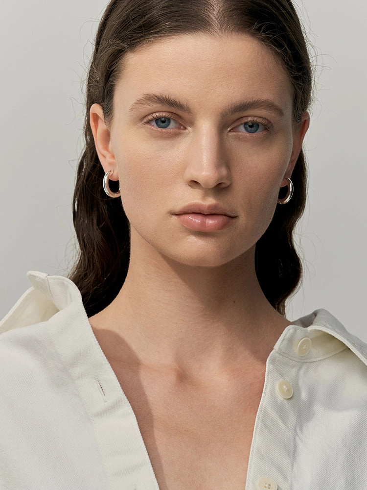 Minimalist Essentials Mini Thick Hoop Stunning Piece