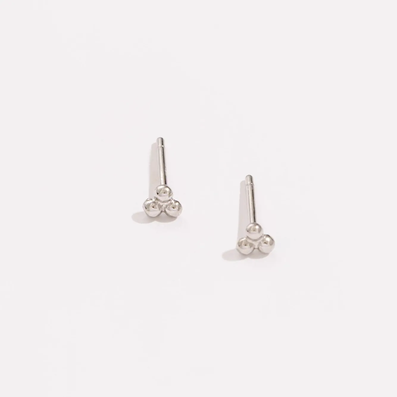 Signature Accent Mini Dots Studs