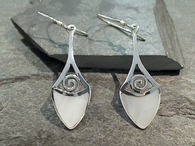 High-Quality Design Beautiful Style Mother Of Pearl, Sterling Silver Earrings