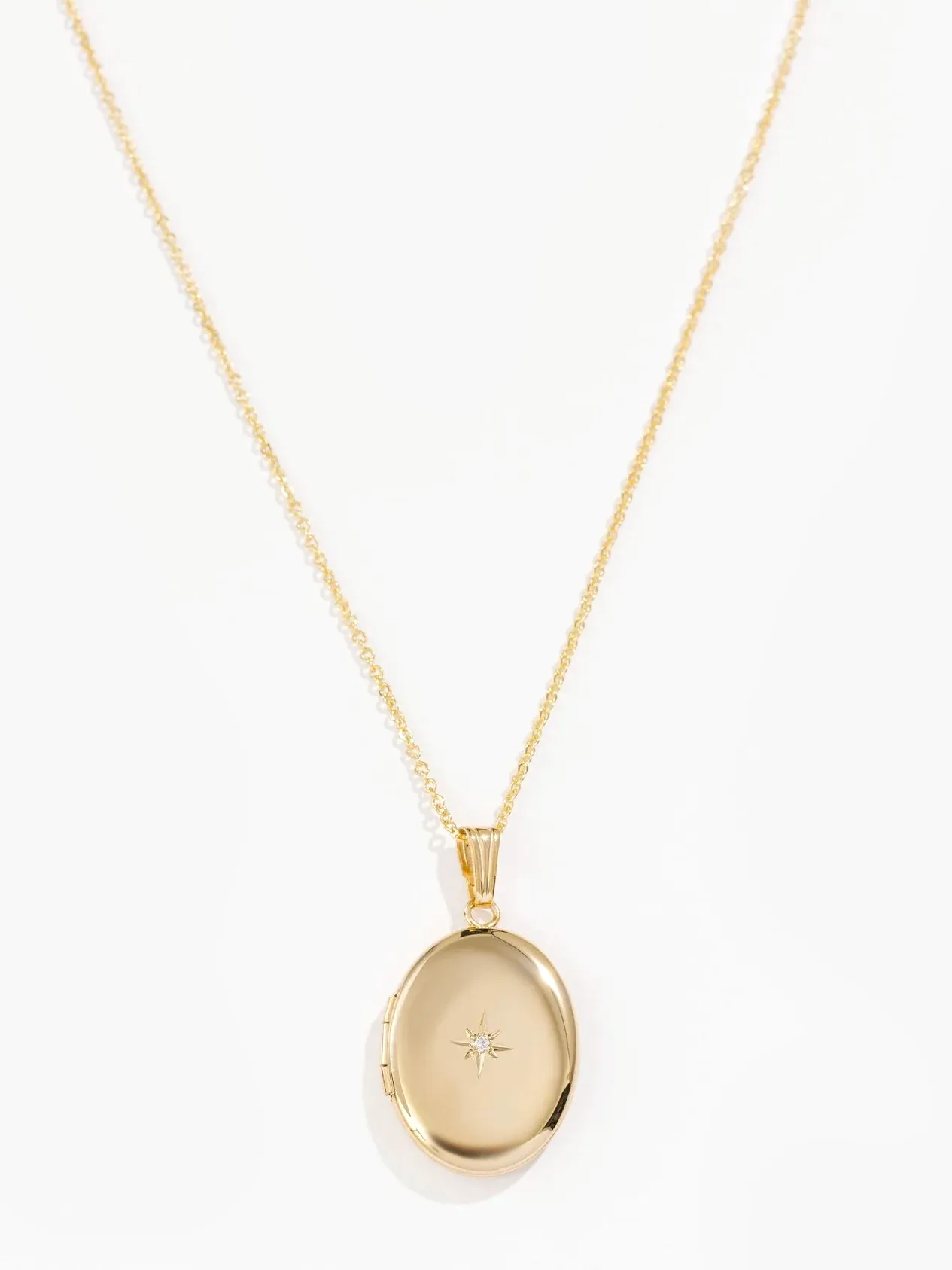 Detail Pop Lustrous Craft North Star Locket