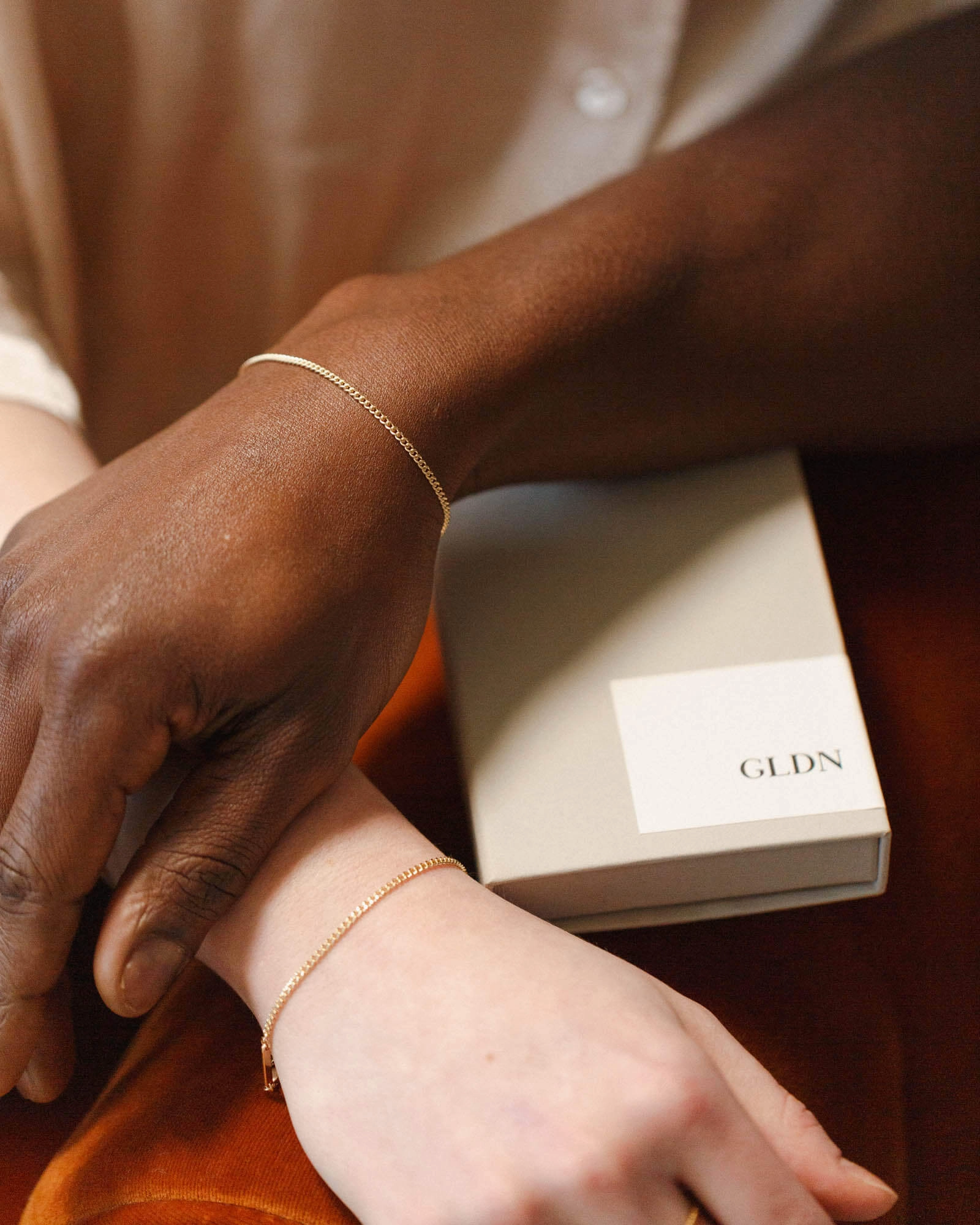 Onaro Bracelet Dainty Accent