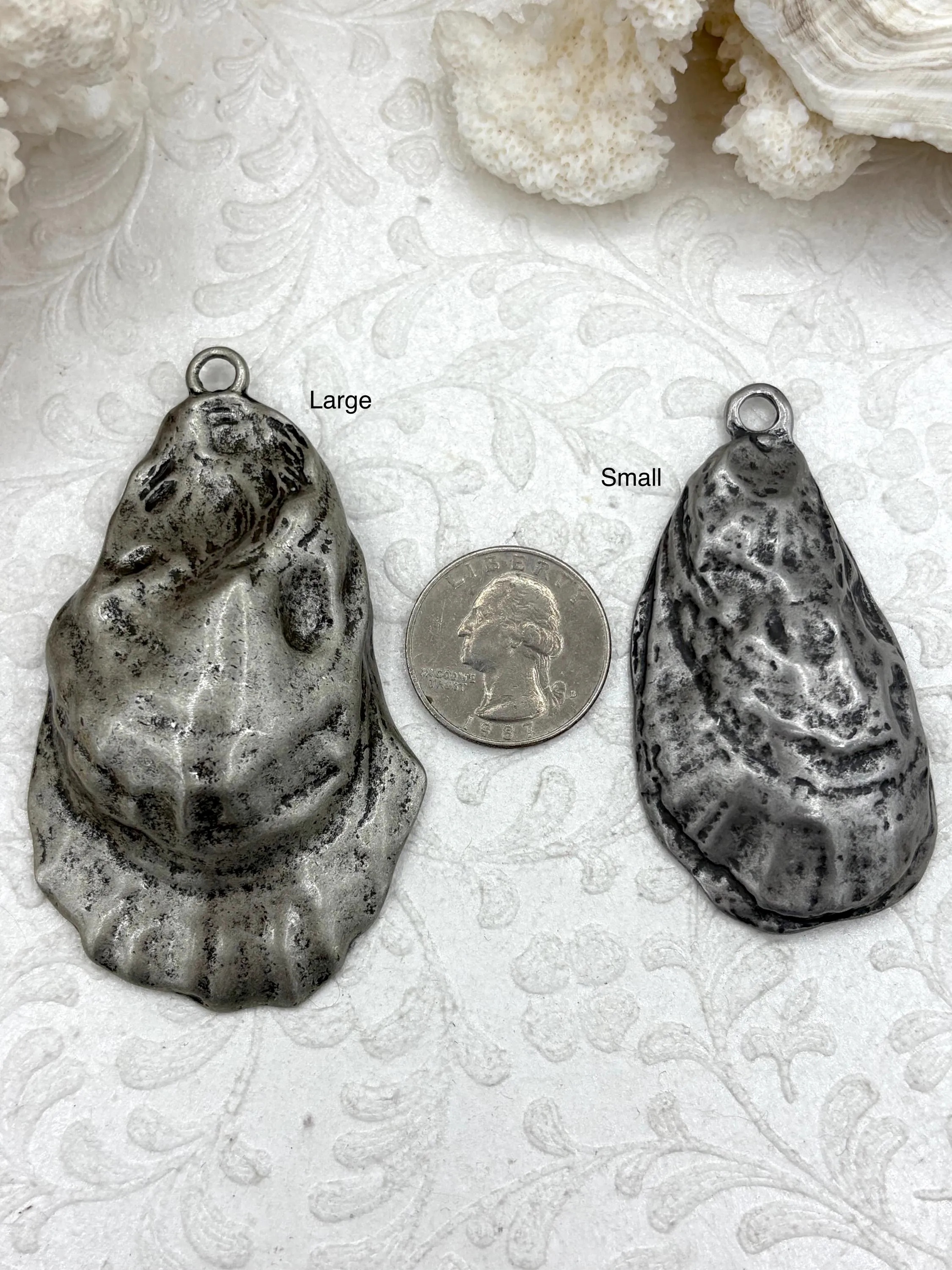 Networking Item Holiday Gift Oyster Shell Cast Pendant, Shell Pendant, Seashell,  2 styles of shells, 3 colors, BBA Original. Fast Shipping