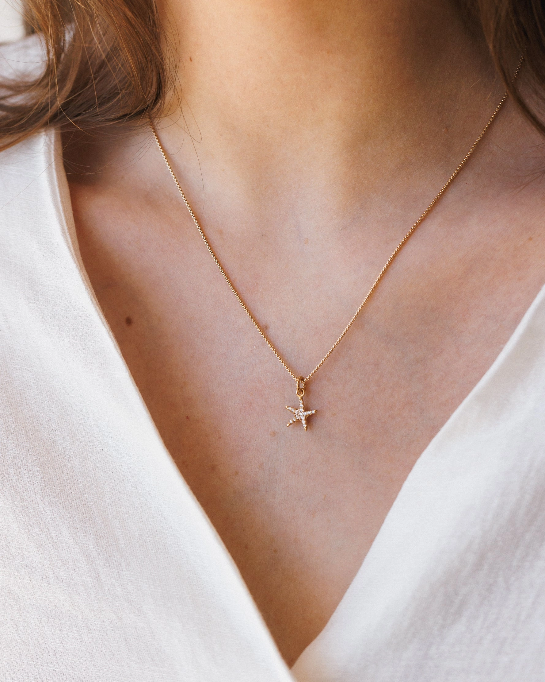 Simple Detail Pav?? Starfish Charm