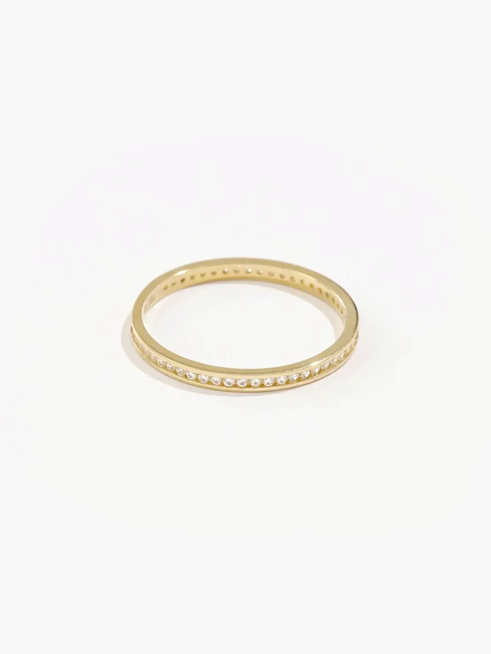 Pave Band Sleek Look Soft Tone