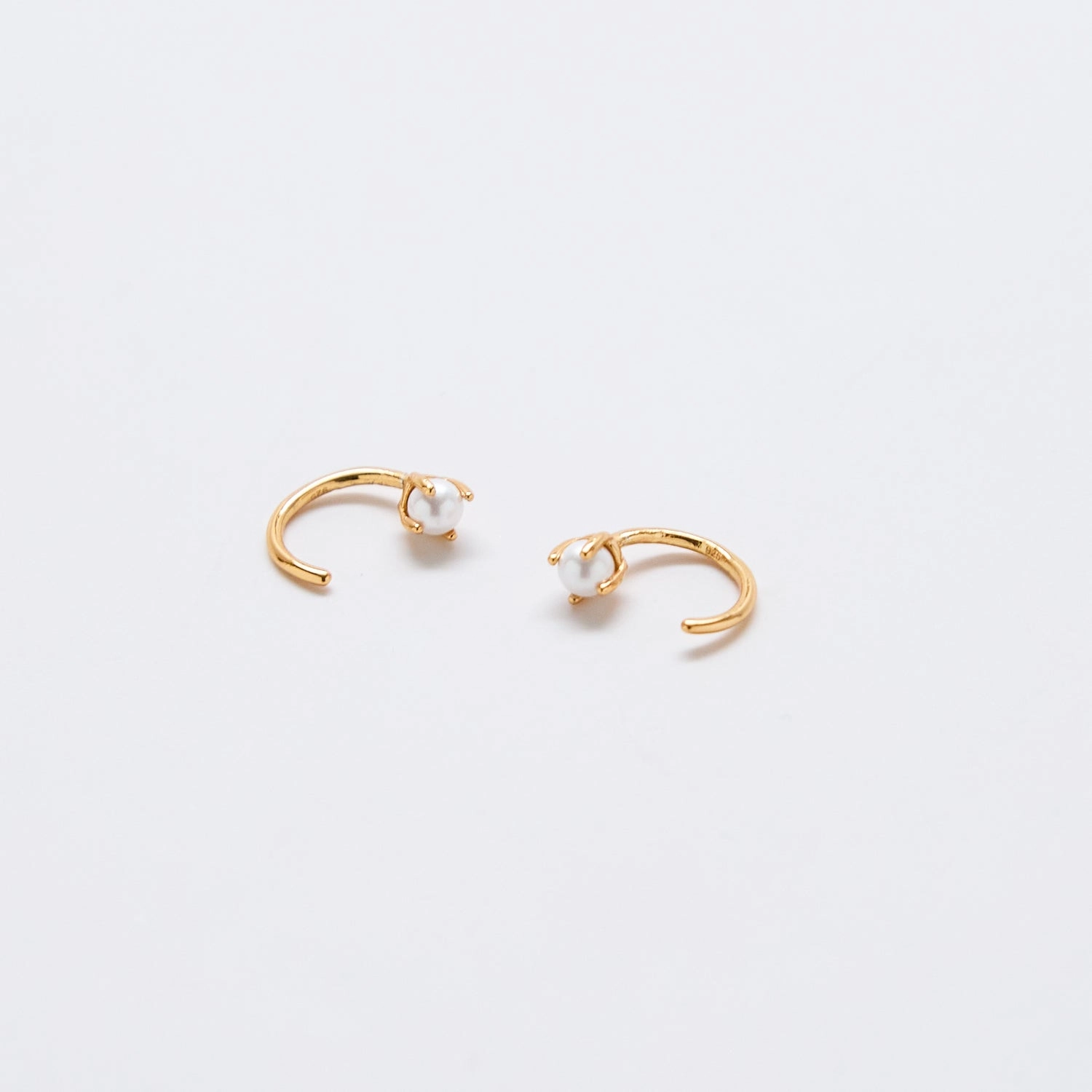 Pearl Gold Open Hoop Earrings Versatile Look
