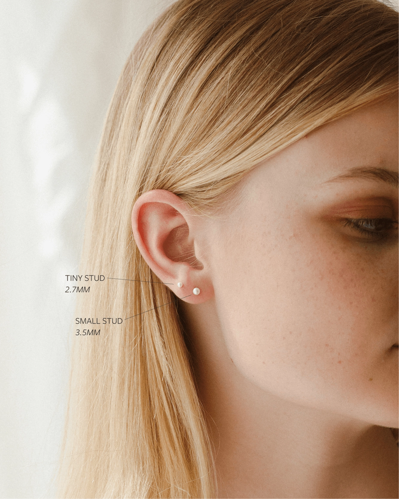 Star Detail Pearl Studs