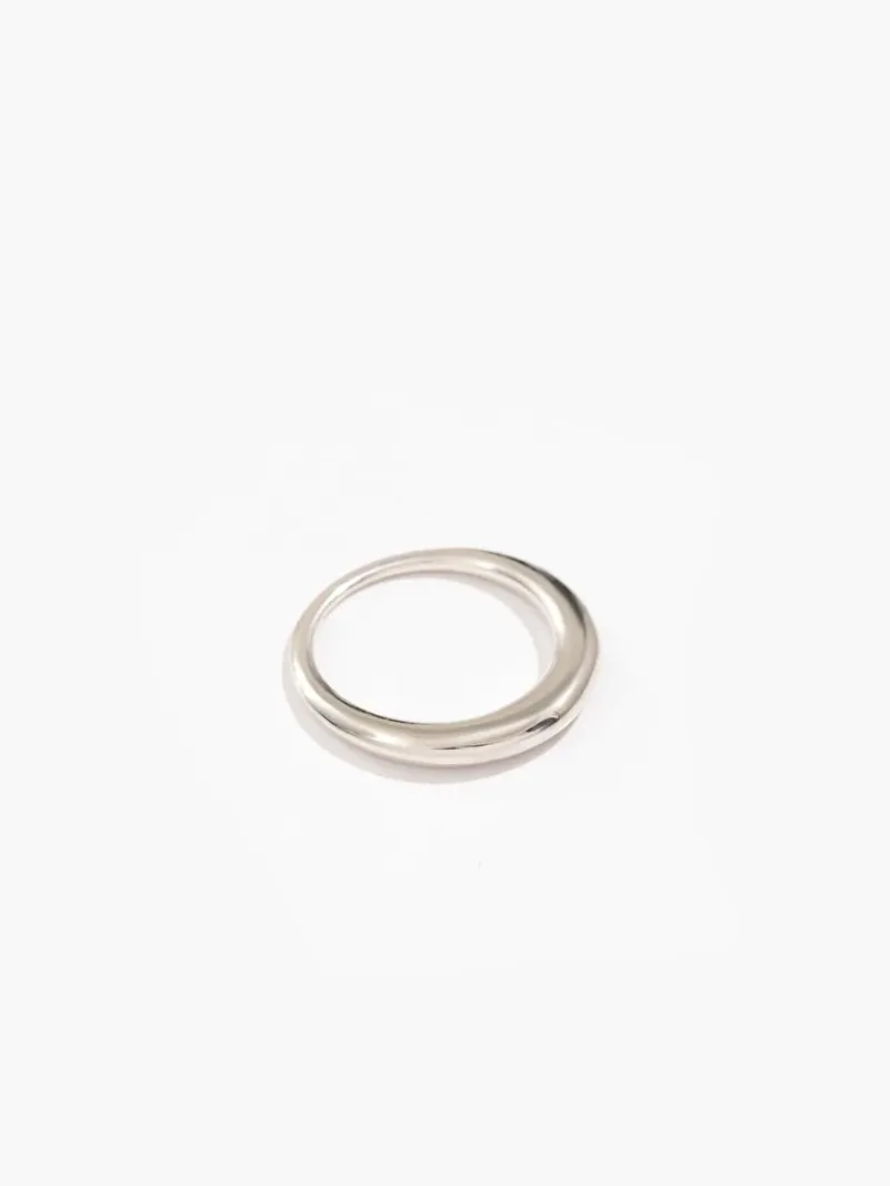 Penny Ring Refined Elegance Textured Feature