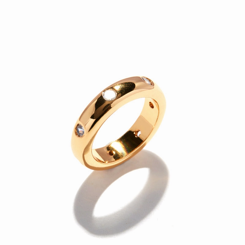 Glamorous Accessory Jacinta 18K Gold Round Band Ring with Cubic Zirconia