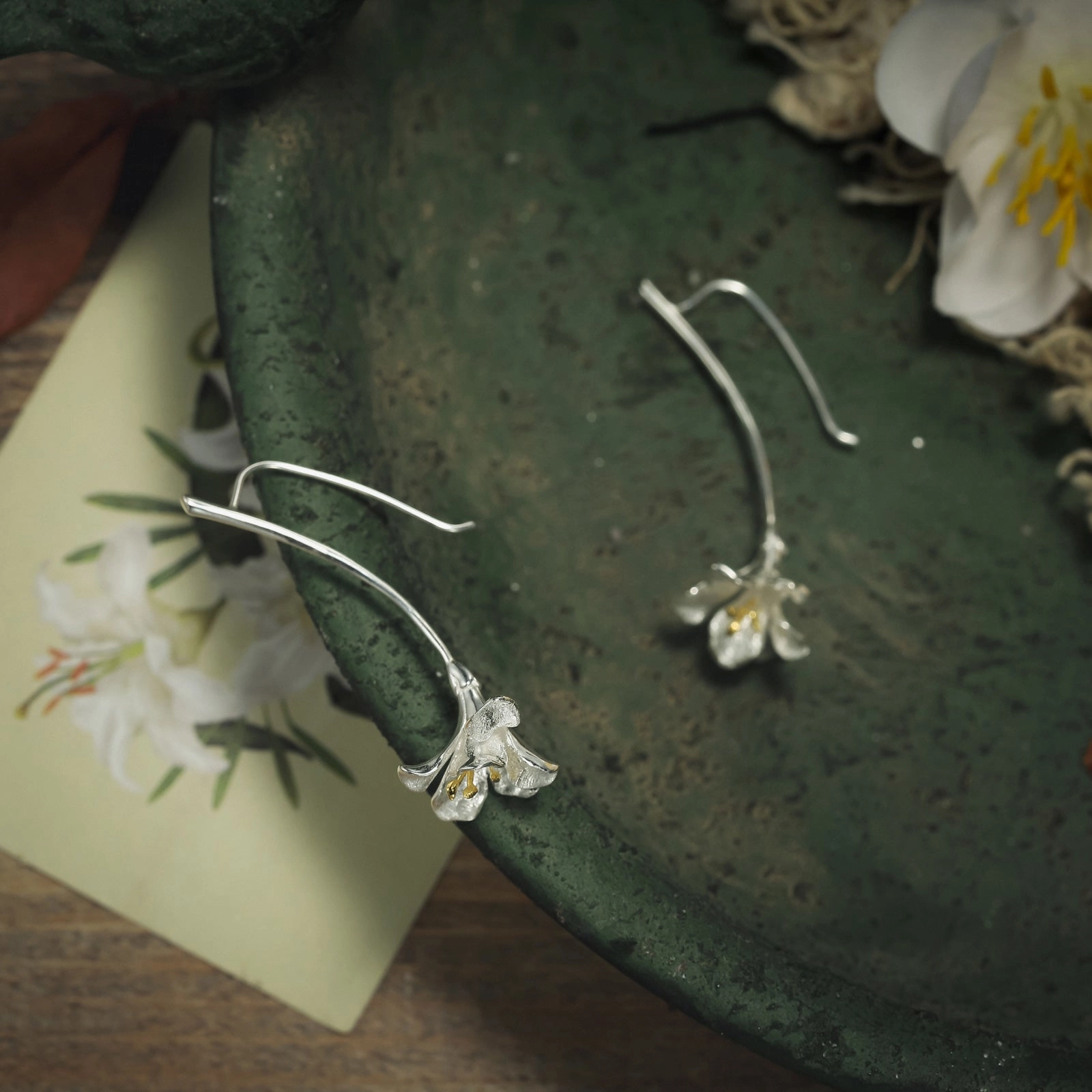 Miniature Jewelry Freesia Earrings