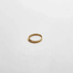 Gold Tapered Point Ring Refined Sparkle