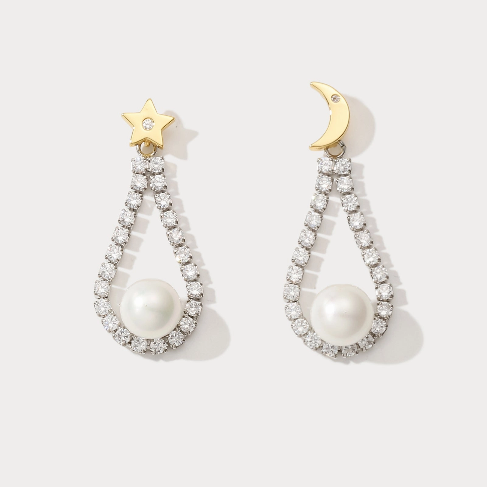 Moon Star Pearl Earrings Lightweight Adornment
