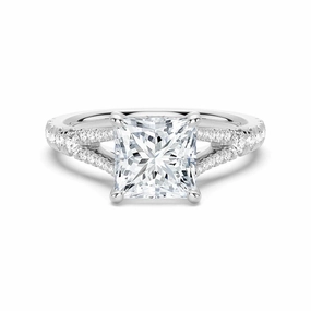 Princess Cut Split Shank Moissanite Engagement Ring Outdoor Light Fashion Elegance