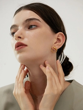 Ursula Curved Stud Earrings Brilliant Touch