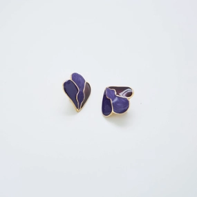 Vintage Purple Scalloped Petal Earrings Enduring Charm