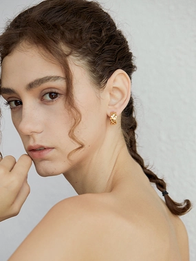 Ria Bold Quilted Hoops Wardrobe Staple