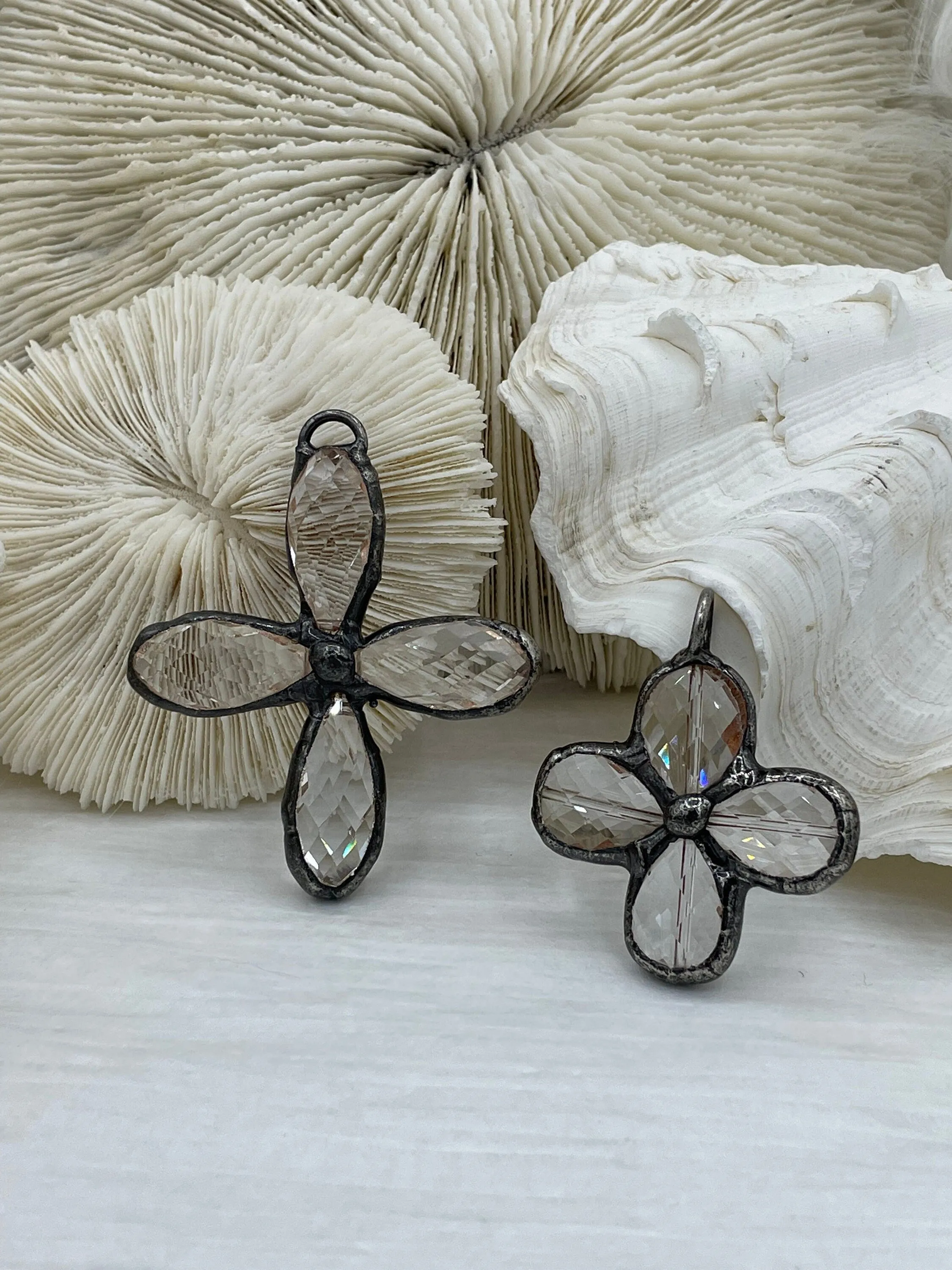 Autumn Night High-Quality Gift Faceted Crystal Gunmetal Soldered Flower Pendant. Soldered Crystals flowers 2 sizes  52mm x 50mm x 11mm & 43mm x 39mm x 8mm. Fast Shipping