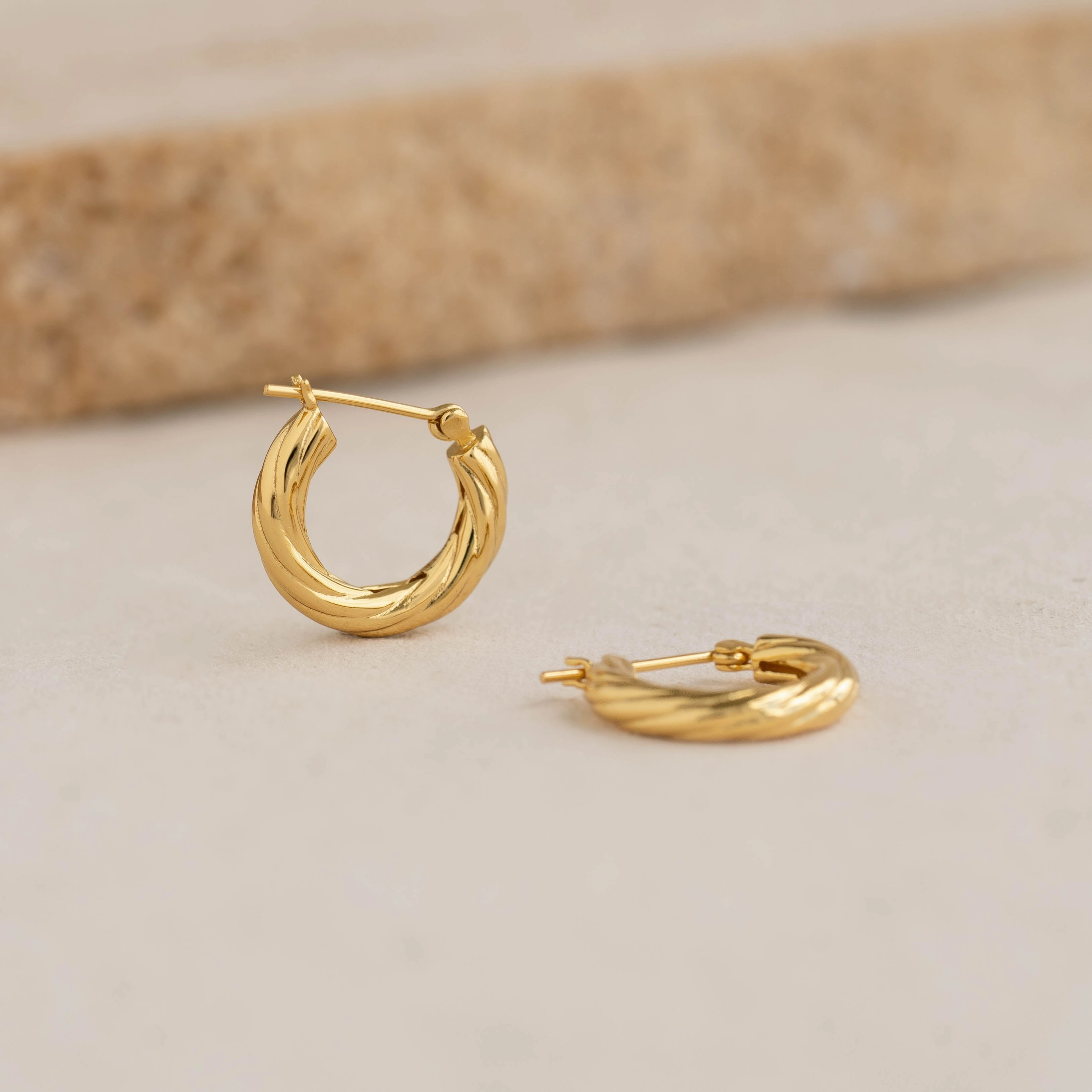 Braided Hoop Earrings - Helle Delicate Layer