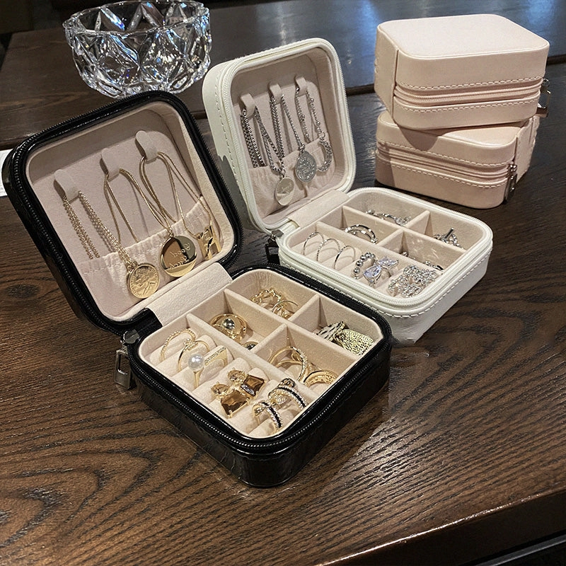 Oblession Jewelry Box Travel Accessories Box in Nude Pink / Black / White Balanced Form Travel Essential