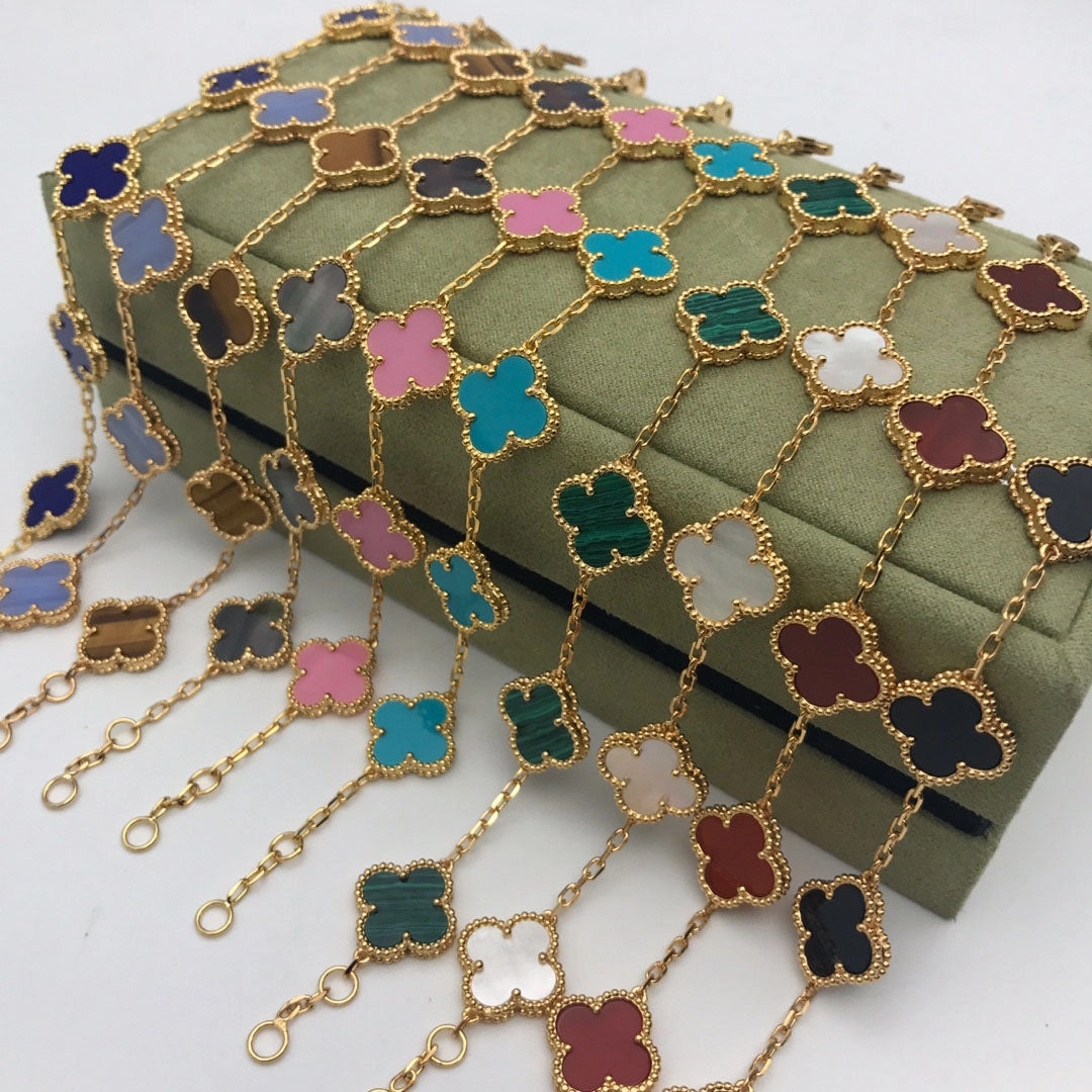 Rosalee 15mm Clover Bracelet 5 Motifs Subtle Sparkle Color Match