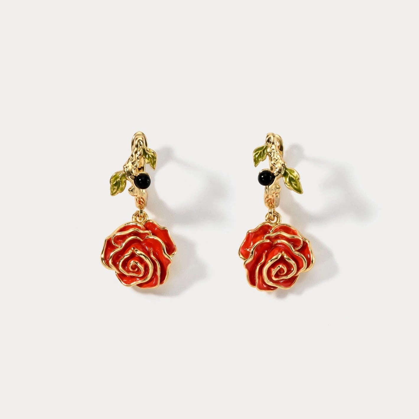 Casual Trinket Rose Earrings