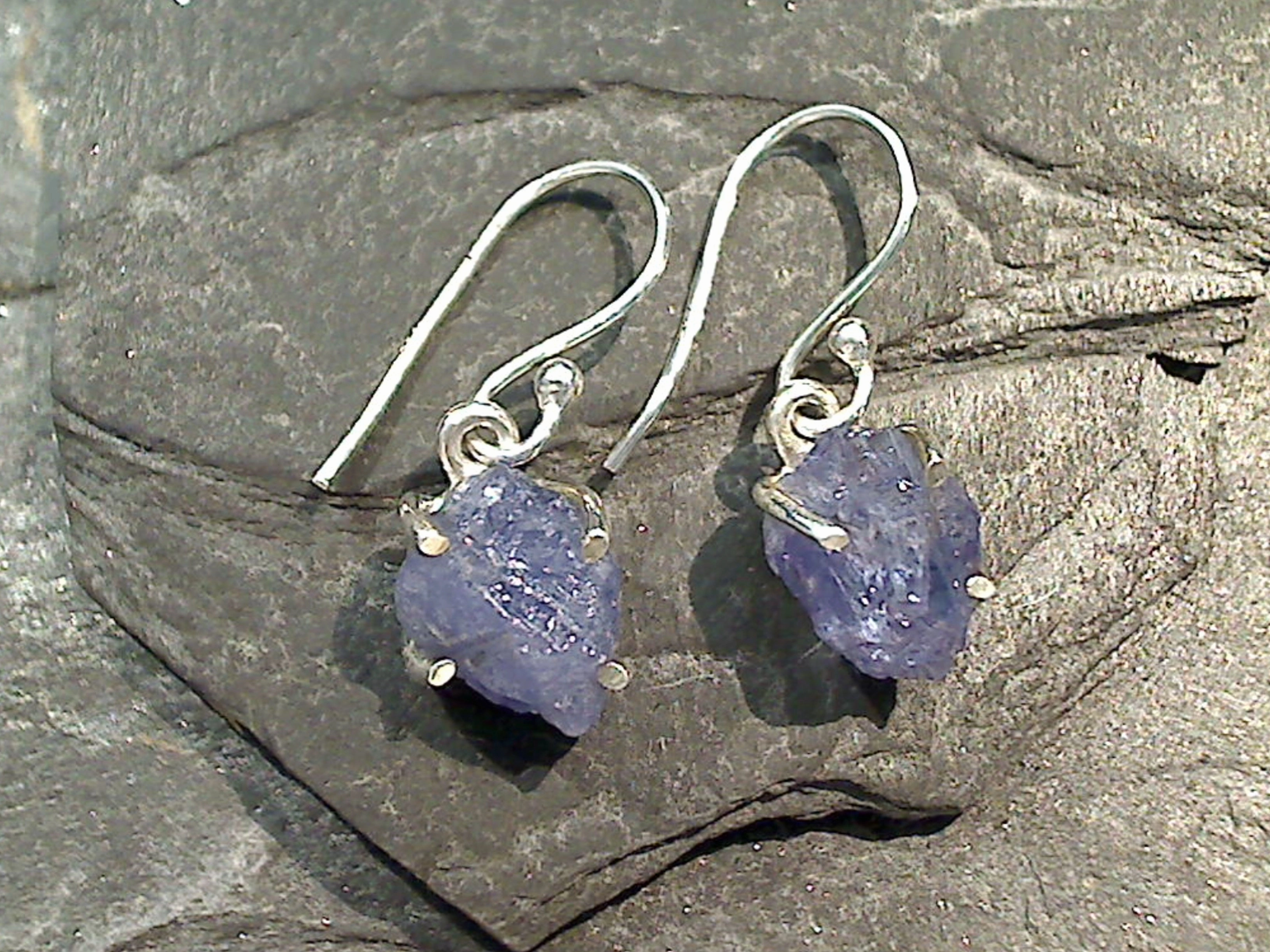 Rough Tanzanite, Sterling Silver Small Earrings Ornate Design Summer Ornament