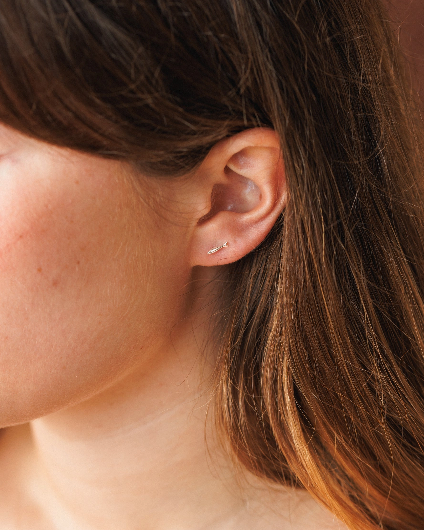 Delicate Accent Sardine Studs