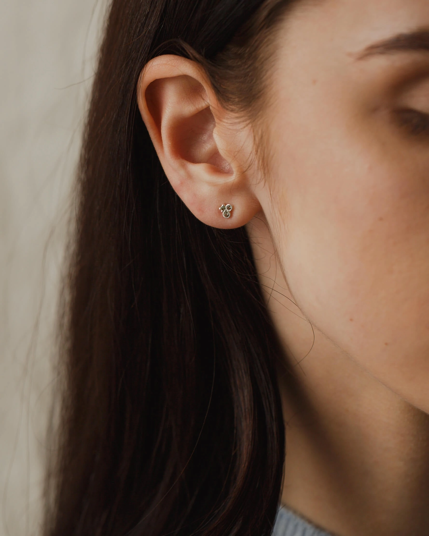 Versatile Touch Premium Radiance Spring Haiku Studs